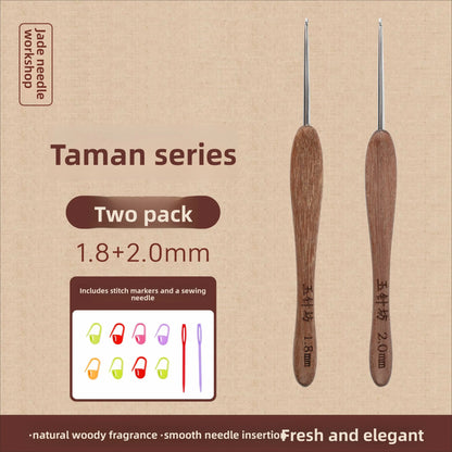 crochet hooks The Crochet Nook